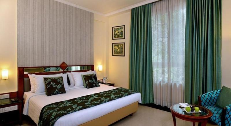 J P Cordial Hotel Bangalore Luaran gambar