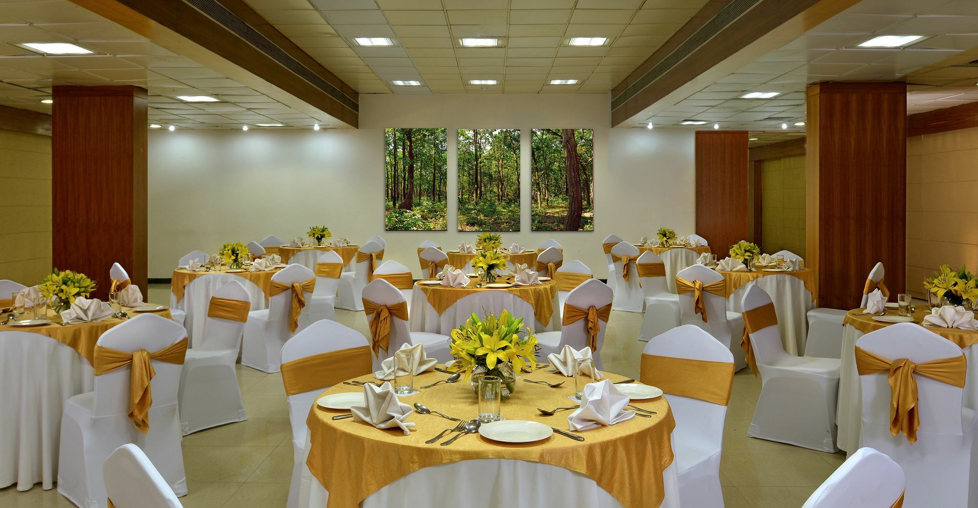 J P Cordial Hotel Bangalore Luaran gambar